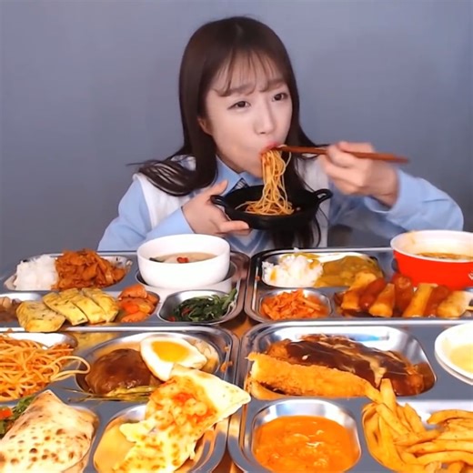 20K views · 408 reactions | School Cafeteria Food Mukbang! Spaghetti, Curry, Pork Cutlet, Stir-Fried Pork Korean Eating Show #tzuyang #mukbang #asmr #food #foodie #foodchallenge | Gola And Friends | Facebook