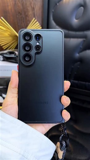 Have you ever seen a phone case without a back panel for the Samsung S26 Ultra? It boasts a minimalist yet sophisticated design! The heat dissipation is truly excellent. #PhoneCase #Samsung | Trendy Tech Review