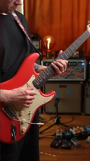 This Is What a Real ’62 Fender Strat Sounds Like 🎸