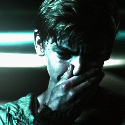 Newt's Brave Act in Maze Runner | Climbing the Tallest Wall