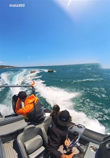 Bouée Tractée à Sète : Fun d'Été au Cap Caraïbes