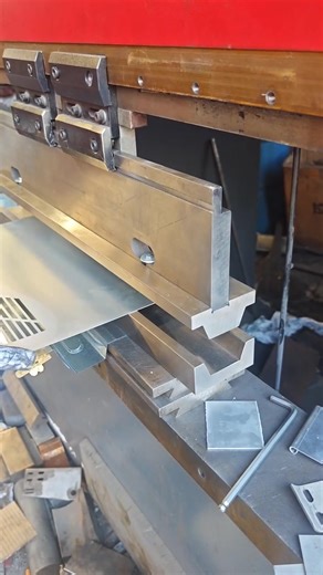 Essential Press Brake Tools for Precision Bending