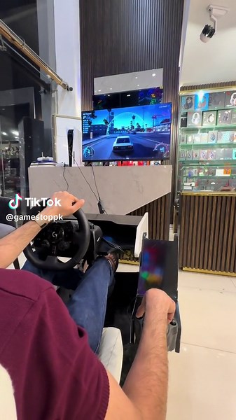 Logitech G923 TRUEFORCE Racing Steering Wheel: The Ultimate Racing Simulator