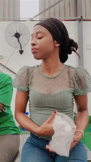 Sarah Reid (@mpho.reid)’s videos with original sound - Mfoka Sompisi lyrics