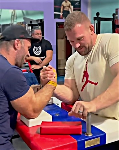 Drnis Cyplenkov pulled Kiril's whole body #armwrestling #edit #viralshorts #edit