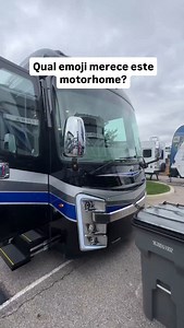 Quer aprender a montar seu próprio motorhome??? Acesse o nosso link da bio e baixe o guia de construção artesanal. Siga ➡️ @meufuturomotorhome para dicas e inspirações diárias. 🤩 🎦 Vídeo de @evansrvtours #MeuFuturoMotorhome #Motorhome #Motorcasa #Motorhomelife #Kombihome #Kombi #CasaSobreRodas #CasaRodante #ProjetoMotorhome #RV #Camper #Campervan #VanLife #Camping #VidaNomade #NomadesDigitais #Travel #Viagens #Viajes #Viajar | Meu Futuro Motorhome