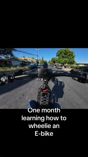 One month wheelie progress 🚴‍♂️
