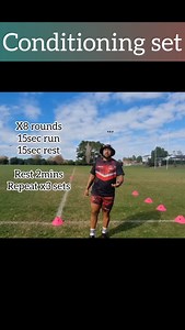 🚨 MAS Running Challenge 🚨 This session was all about pushing that Max Aerobic Speed (MAS) 🏃‍♂️💨 ✅ 15s ON / 15s OFF × 8 rounds ✅ 2 min rest ✅ Repeat × 3 sets This style of training is simple but brutal. It builds your engine, sharpens your repeat sprint ability, and gets you comfortable living in the red zone 🔥 Every rep is about holding your pace, testing your lungs, and finding that mental edge. This is the type of work that separates good athletes from great ones. Who’s game to try this? 