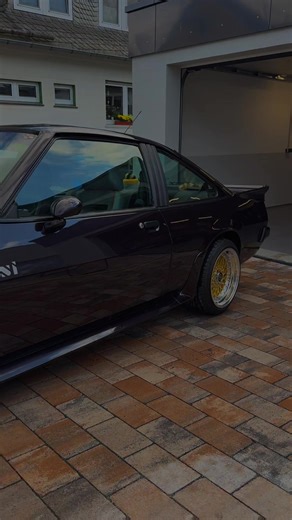 Opel Manta: A Classic Car Enthusiast's Dream