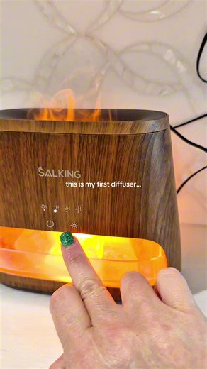 My first diffuser and now I get it. A cozy glow, calming essential oils, and no candles to burn. The easiest way to create a calm, relaxing space at night. #salking #diffuser #essentialoil