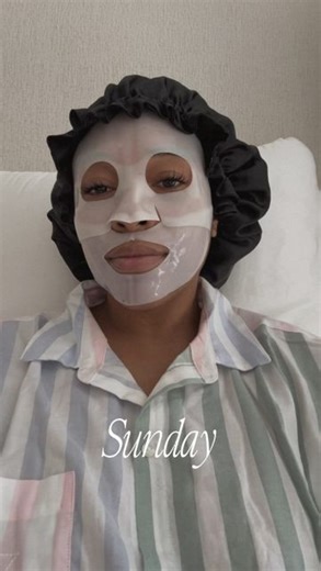 Mia Ray on Instagram: "Here are a few snippets from the other night when I spent TWO whole hours on Live with yall talking about the products that I use on my skin….we had a time! 🧖🏾‍♀️🤣✨ It took me back to my days of #ConfessionsOfAGlamAholic + realized how much I miss it! 🥹 I hopped back in my blogger bag + figured out how to organize all of these products for your viewing & shopping purposes 🤗 (a lot has changed since the last time I did this 😅) Comment “ SKINCARE “ (skincare is one wor