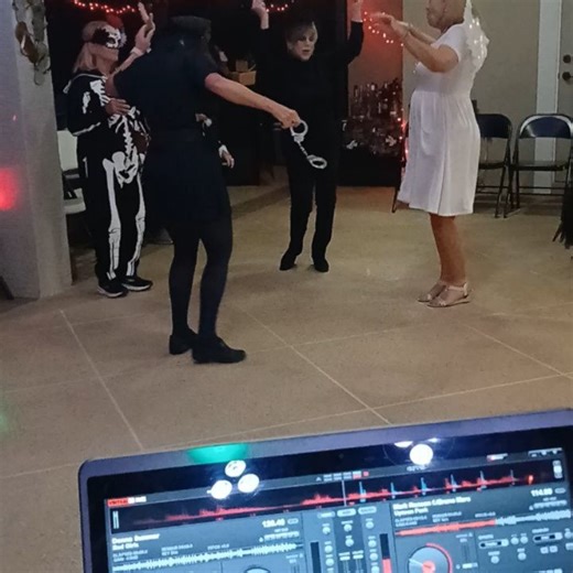 Pyramid Disc Jockeys, Photo Booths & 360 Video Booths on Reels