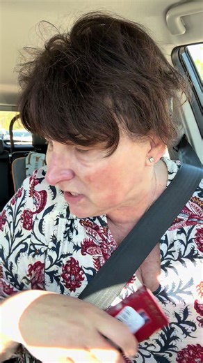 NOT A PAID ADVERTISEMENT! The NYC based Makeup Artist @andie turned me on to this product from @loréal paris usa Revitalife Eyebag Instant Eraser! Here is my demonstration and thoughts after the first 15 minutes! #epicmakeup #beautyover50 #tipsandtricks #skincareover50 #lorealpariscosmetics