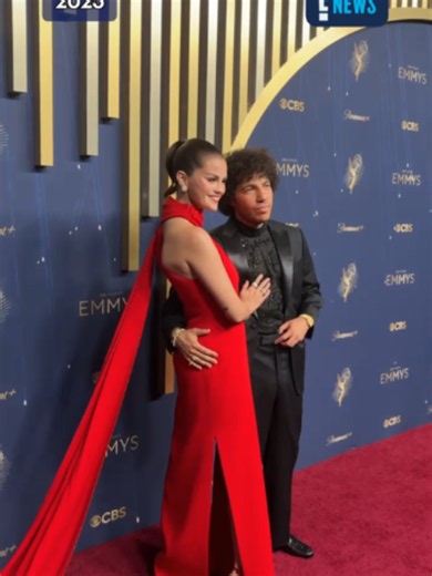 We can’t help but love Selena Gomez and Benny Blanco’s love story like a love song. 🥹 We look back at their red carpet debut from the 2025 #Emmys. #AwardsSeason