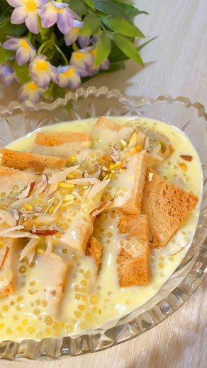 89K views · 618 reactions | Bread custard easy and tasty dessert #dessert #reelsfypシ #usafoodie #dessert #usafood #homemade #tasty #reelsfacebook | SALT- Cooking & Baking | Facebook