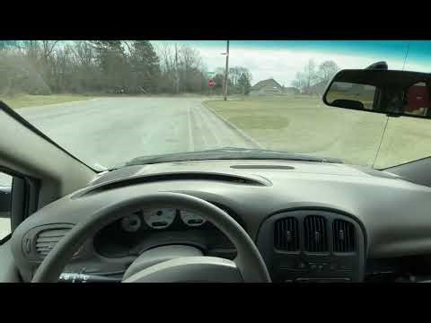105103 2002 Dodge Grand Caravan Sport