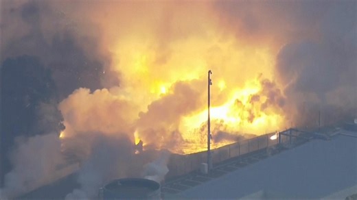 Kairos: Japan rocket explodes seconds after launch