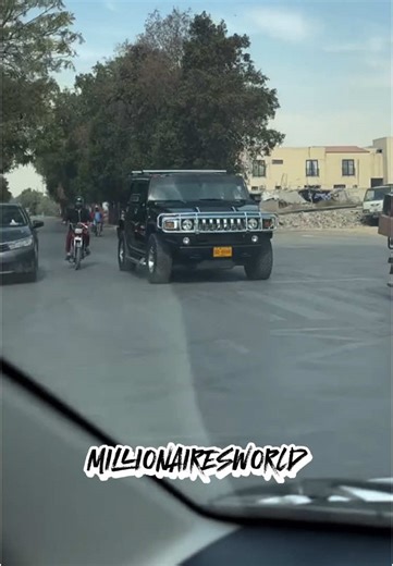 Hummer H2 Review: Luxury SUV Experience