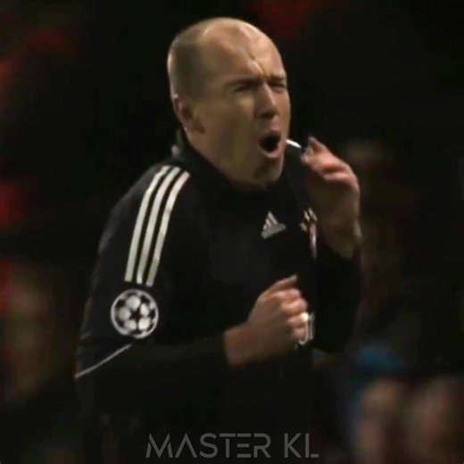 Arjen Robben: The Legend of Dutch Football