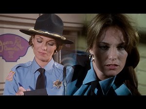 Catherine Bach - Officer Daisy Duke (The Dukes of Hazzard 1980) [close-up]