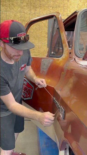 EASIEST WAY To Take Emblems off Your Truck