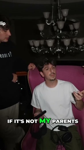 FAZE RUG MOM GOT ATTACKED BY SPIRIT😭😭😭#fazerug #samandcolbyfam #hountedhouse #fyp #scary