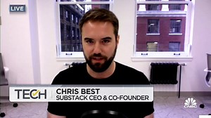 Substack CEO's argument for why ad-based social media is flawed