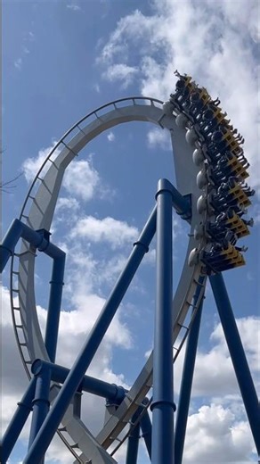 Best Carowinds Rollercoaster! After Burn Rollercoaster! #rollercoaster #themepark #carowinds