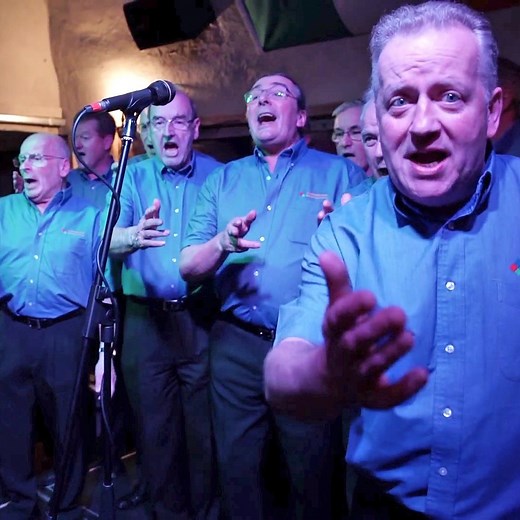 Barbershop quartets and choirs could become a thing of the past without fresh young talent. 🎼 | BBC Scotland
