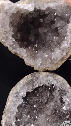 Compra de Geodas y Minerales en Minecraft