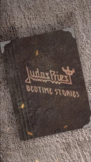 Metal Maniacs - the bedtime ritual continues 🌖✨🤘🔥⛓️ #judaspriest #metal