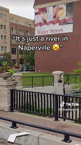Exploring the Naperville Riverwalk