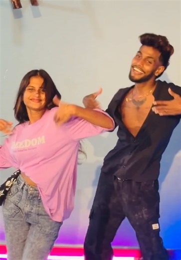 💞 #chami_bbh_2002 @Divya 🍒🤍✨