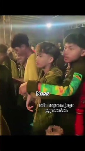 So jealous watching them get to watch it while I can't 😞#mas#pipin#mbk#rara#mas#joko#mas#enthul