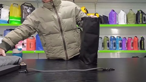 5L Waterproof Dry Bag, IPX6 Roll Top Waterproof Bag Backpack w/Phone Case/Pouch, Kayak Fishing Accessories For Kayaking, Fishing, Boating, Travel, Camping and Beach