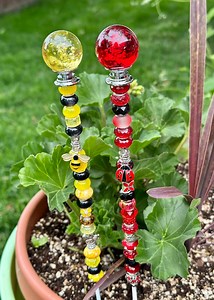 Ladybug or Honey Bee Garden Wand, Glass Beaded Garden Stake, Jeweled Garden Stake, Garden Sun Catcher, Housewarming Gift Your Choice - Etsy