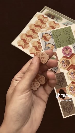 Honey Buzz: O Jogo das Abelhas Vendendo Mel