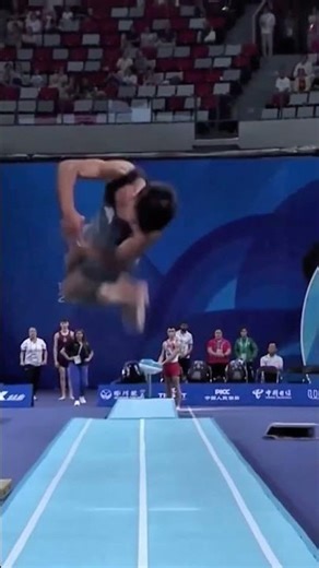 Azerbaycanlı Jimnastikçinin Şaşırtan Tumbling Başarısı ve Akrobasi Gücü #spor #jimnastik #Tumbling
