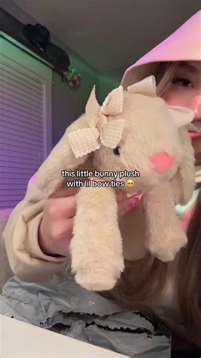 Anya Rasima (@anya_rasima)’s videos with 2 hold u - Sally ⋅꩜.ᐟ𐙚⁺‧₊˚