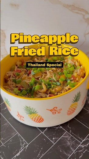 Thai Pineapple Fried Rice Recipe | pineapple Rice #friedricerecipe #everydaythai #authenticthai