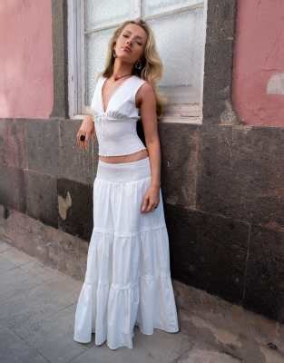 Daisy Street x Emma Jean drop waist tiered maxi skirt in white broderie co-ord | ASOS