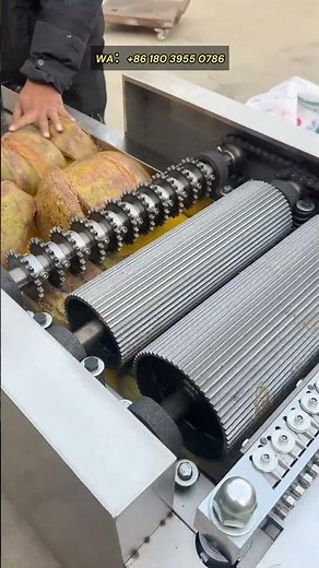 Commercial coconut shell cutting machine for one-time forming in both dry and wet processing.