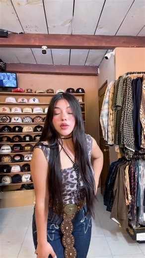 Maqueda Store Insurgentes on Instagram: "“Consigue un look único que refleje tu personalidad.” #videoviral #paratiiiiiiiiiiiiiiiiiiiiiiiiiiiiiii #cowgirls #outfits #estilo"