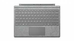 La Type Cover dei Surface Pro si impreziosisce con la Signature Edition in alcantara