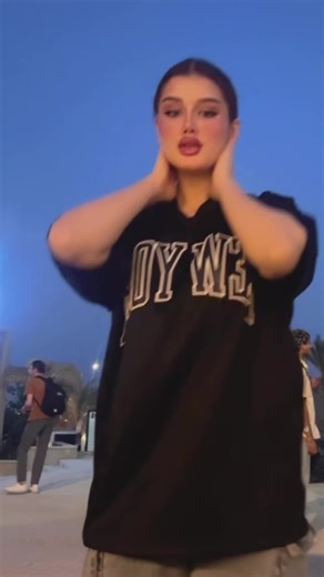 فيديوهات أنشأها Model : Noor🎀🪞 (@noo.nr0) باستخدام Originalton - ♡♫