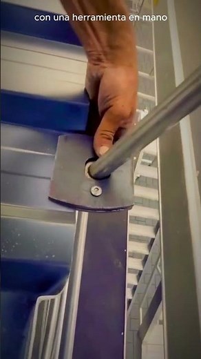 Increíbles Habilidades de Instalación de Techos de Lámina