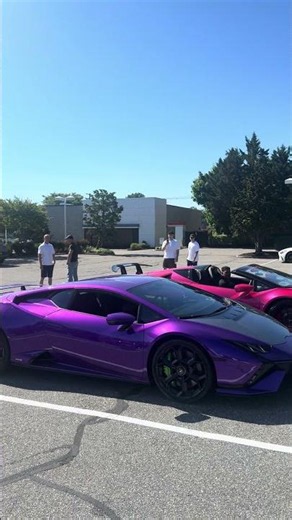 Cars and coffee Huracans #lambo #lamborghini #huracan