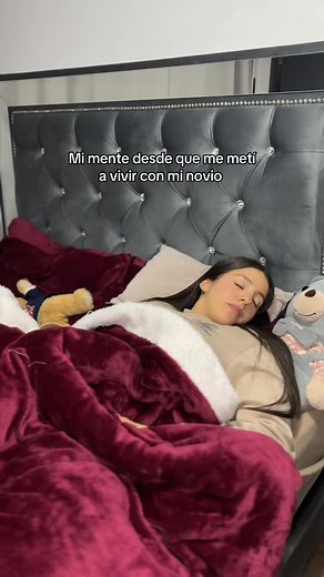 393K views · 81K reactions | Solo pienso en que voy a cocinar  #humor #ocurrencias #parejas #comedia | Keisy Pernia | Facebook