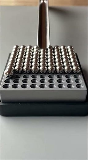 SatisfyState | Pure Visual Satisfaction