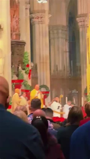 Christmas Eve Mass 🙏🙏🙏 12.24.2025 ST. Patrick’s Cathedral. ⛪️❤️ Manhattan, New York City.